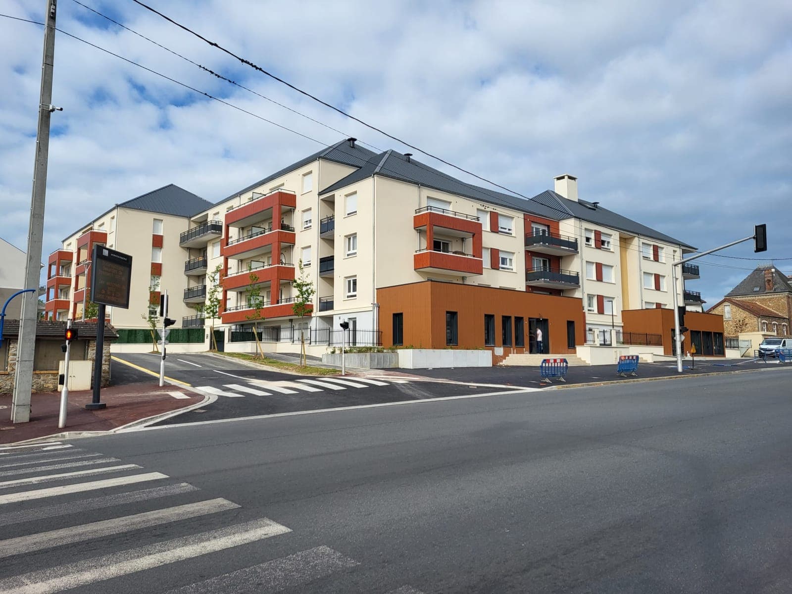 Résidence de logements collectifs livrée — chantier TP COM